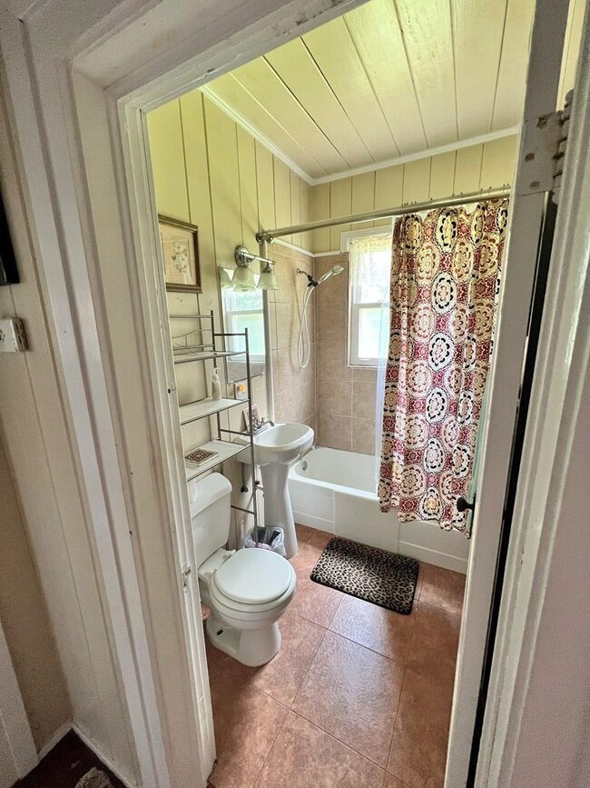 547 Park Place, Natchez, MS 39120 - photo 7