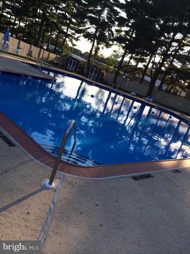 1475 Mount Holly Rd unit L6, Beverly, NJ 08010 - photo 3