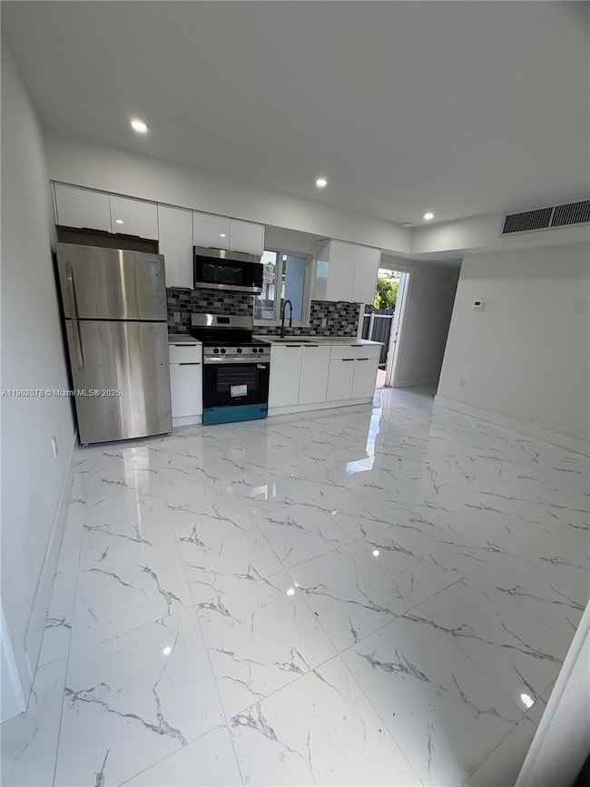 10020 SW 171st St, Miami, FL 33157 - photo 3