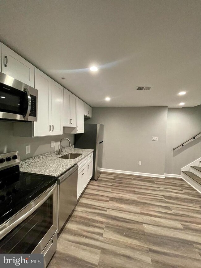 620 20th St NE unit B, Washington, DC 20002 - photo 3