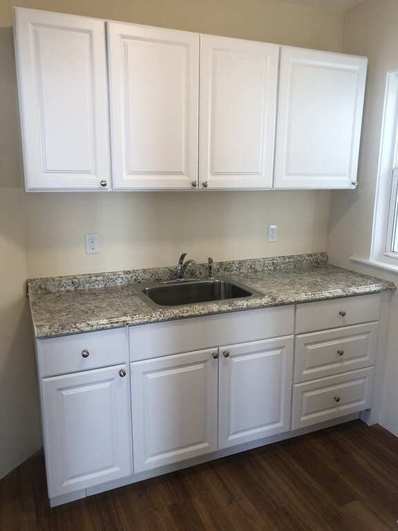 17 Loring St unit 1, Lawrence, MA 01843 - photo 2