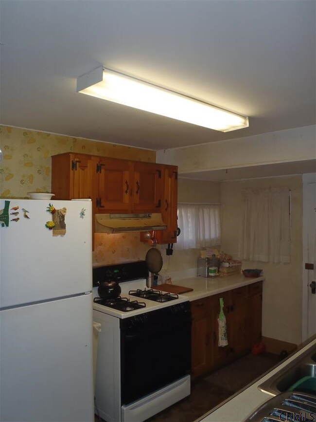 240 Fairground Ave, Ballston Spa, NY 12020 - photo 3