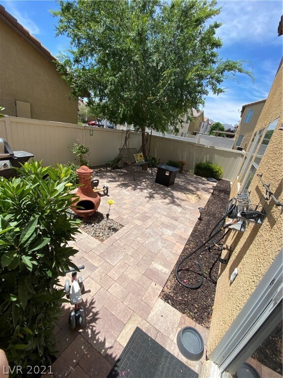 9051 Alex Creek Ave, Las Vegas, NV 89149 - photo 5