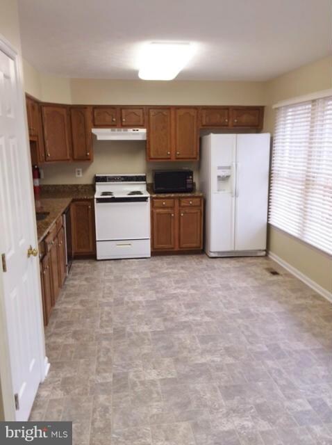 2705 Quarry Heights Way, Baltimore, MD 21209 - photo 5