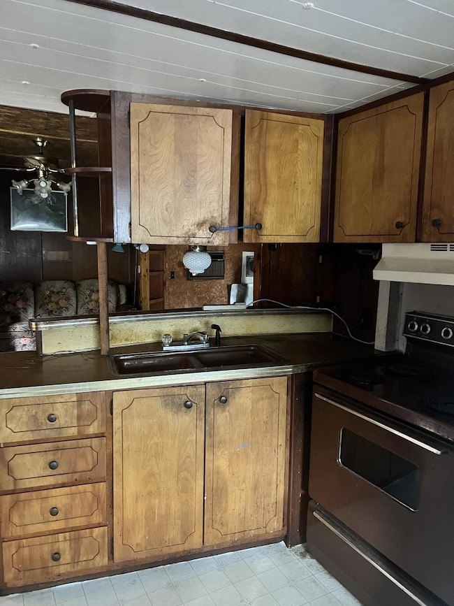 228 S Stagecoach Rd, Atkinson, ME 04426 - photo 6