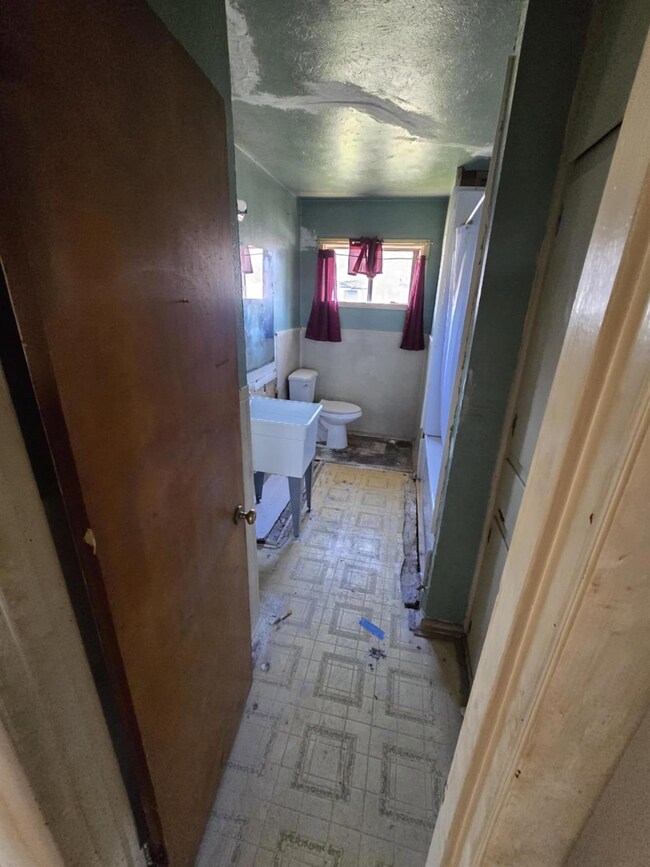 Hallway Bath