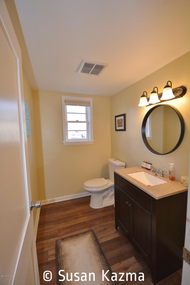 333 N Main St, Wayland, MI 49348 - photo 7