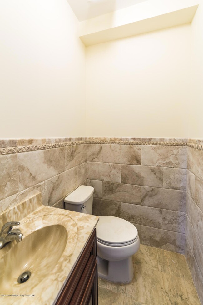 35 Cannon Ave, Staten Island, NY 10314 - photo 6