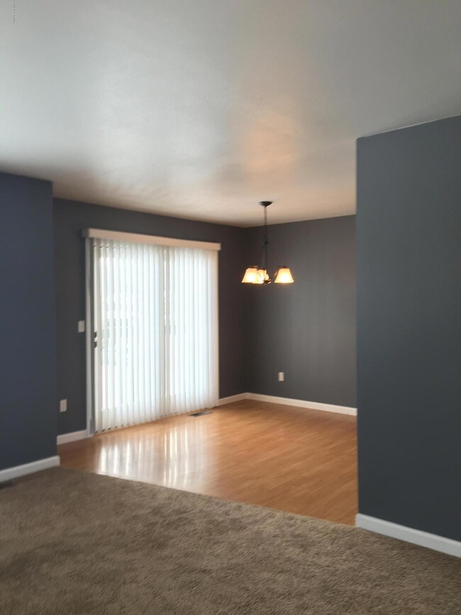 6142 Doil Cir, Anchorage, AK 99507 - photo 5