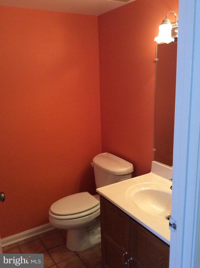 11191 Crest Ln, Bealeton, VA 22712 - photo 7