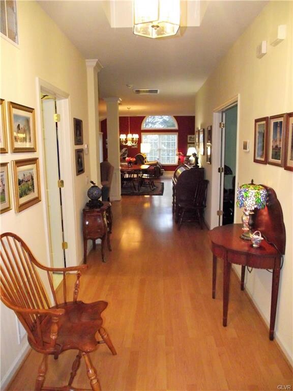 2619 Terrwood Dr W unit 6, Macungie, PA 18062 - photo 5