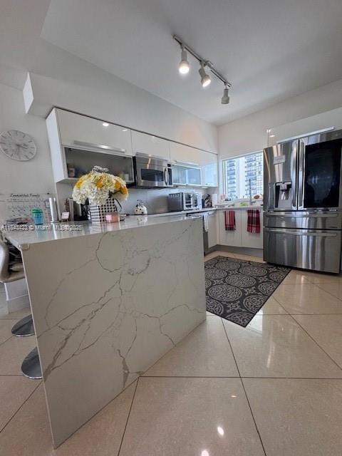 Blue unit 903, Miami, FL 33137 - photo 3