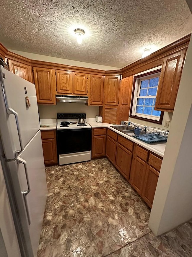 221 Pert Creek Rd, Whitesburg, KY 41858 - photo 6