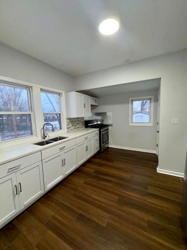 605 Mount St, Gary, IN 46406 - photo 5