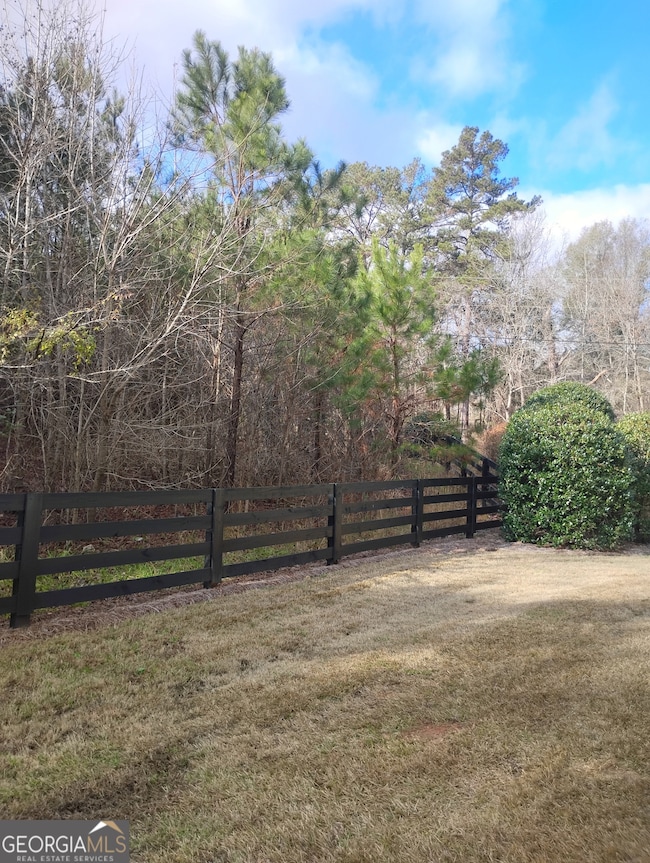 1220 Waterstone Dr, Madison, GA 30650 - photo 2