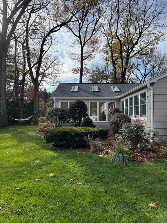 171 Atwater Rd, Springfield, MA 01107 - photo 4