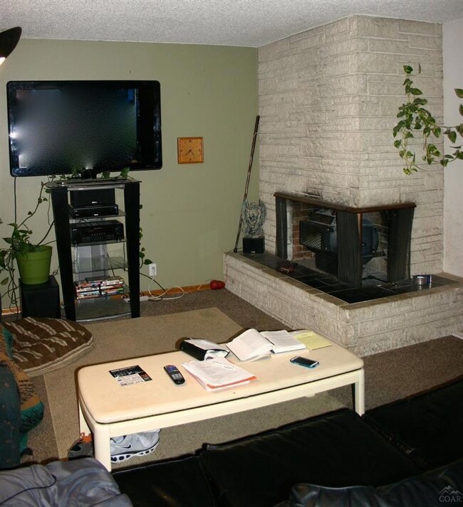 2641 NE Genet Ct, Bend, OR 97701 - photo 3