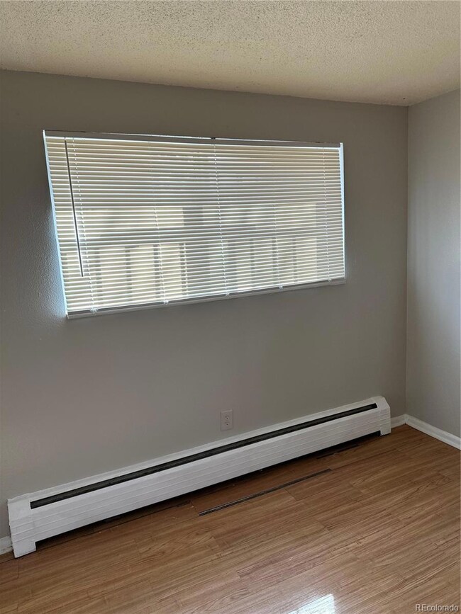 1578 Macon St unit 101, Aurora, CO 80010 - photo 2