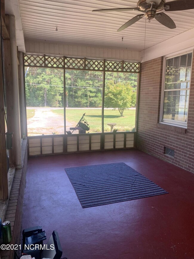 Screened-in porch