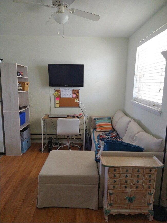 101 E Cresse Ave unit 5, Wildwood, NJ 08260 - photo 2