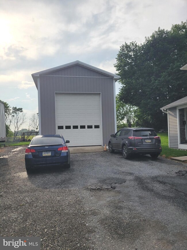 733 Nazareth Pike, Nazareth, PA 18064 - photo 3