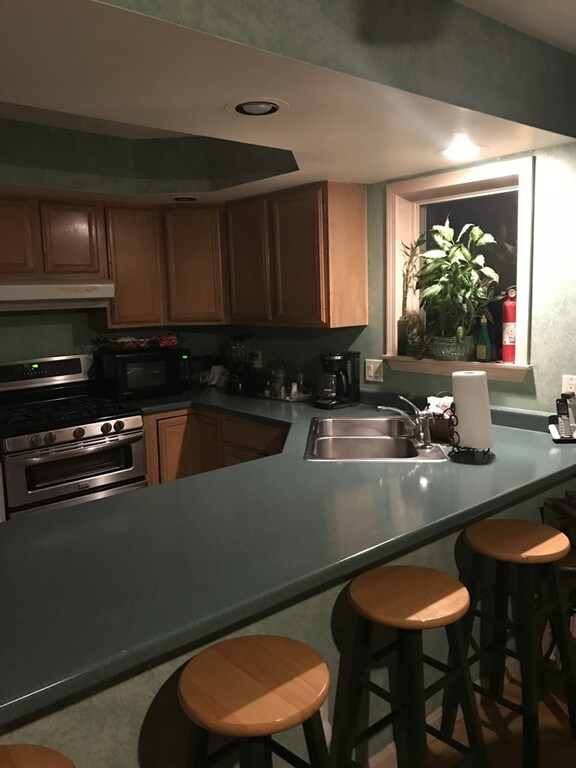 160 Point Dr W, Fall River, MA 02720 - photo 2