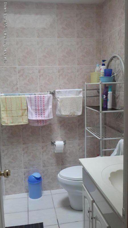 181 Skyline Dr, Staten Island, NY 10304 - photo 7