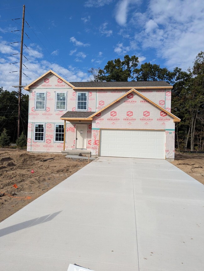 2010 Kristin Ct, Muskegon, MI 49442 - photo 2