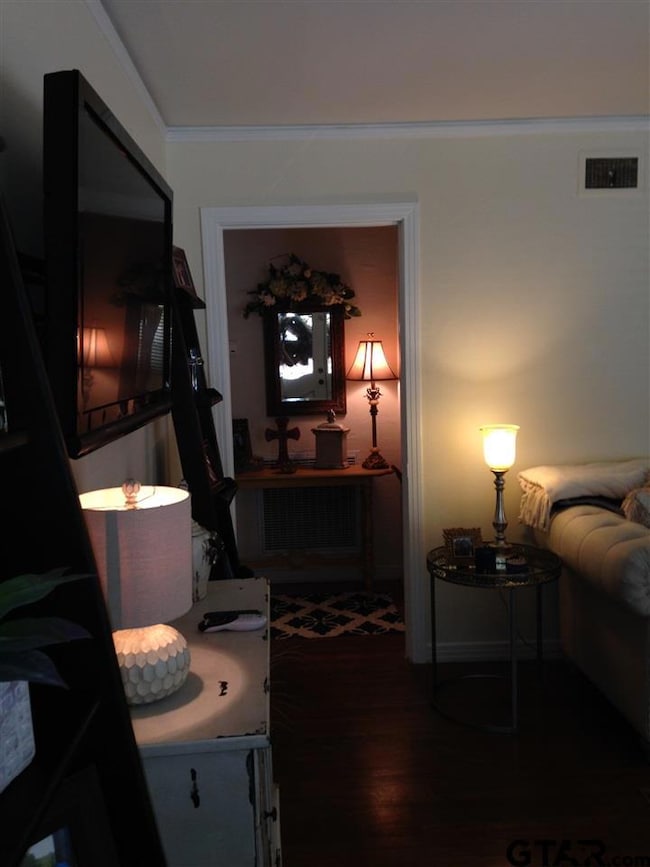 1410 Graham Dr, Tyler, TX 75701 - photo 3