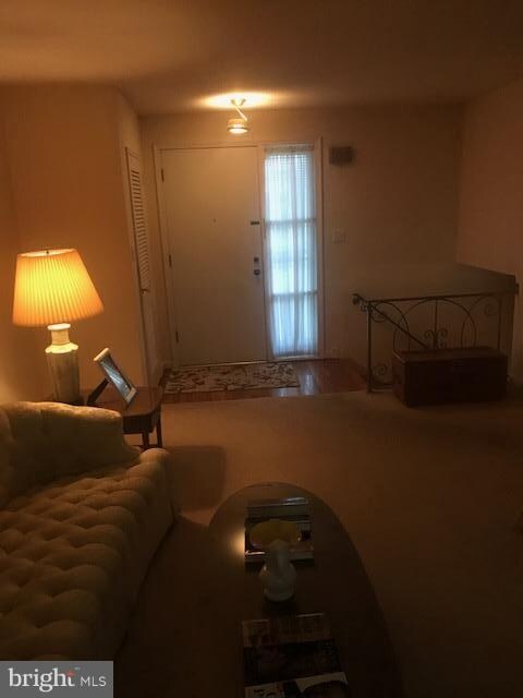 6123 Sargent Rd, Hyattsville, MD 20782 - photo 3