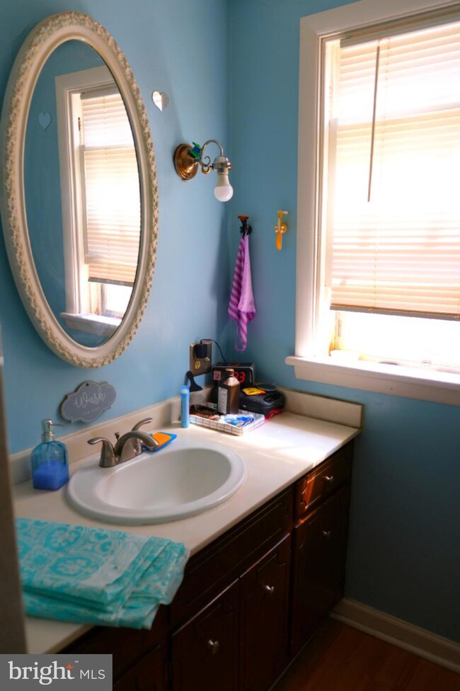 1224 Robeson St, Reading, PA 19604 - photo 7