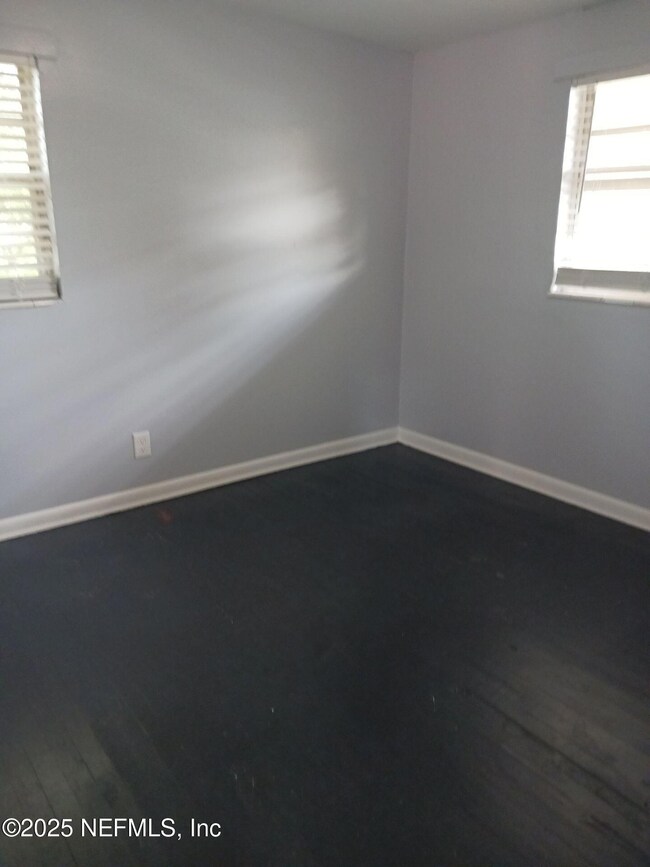 1145 W 25th St unit 4, Jacksonville, FL 32209 - photo 7