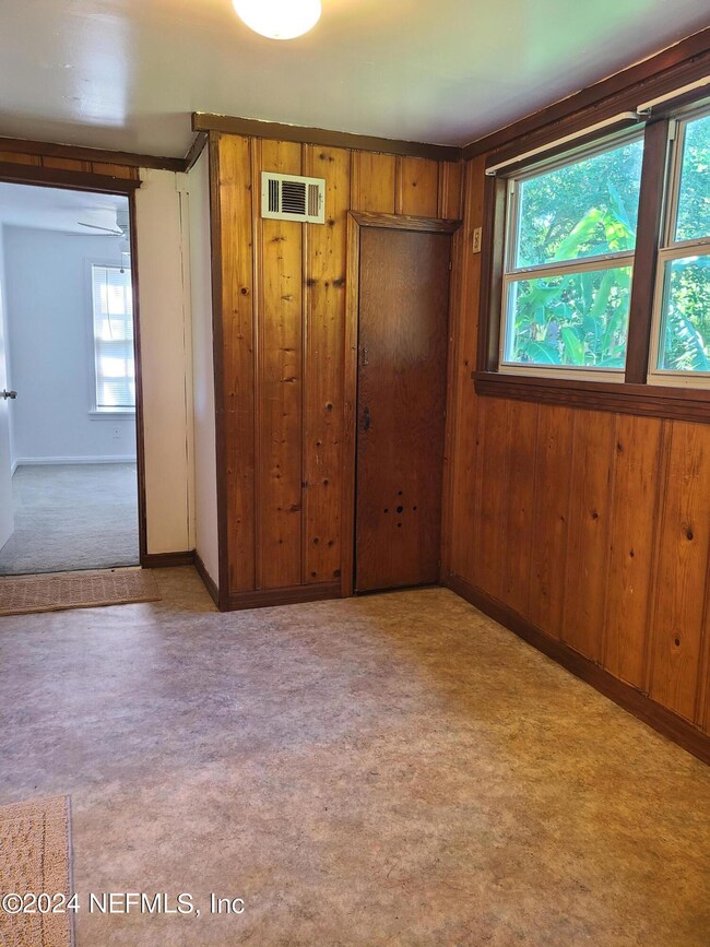 6043 Hyram Ave, Jacksonville, FL 32210 - photo 7