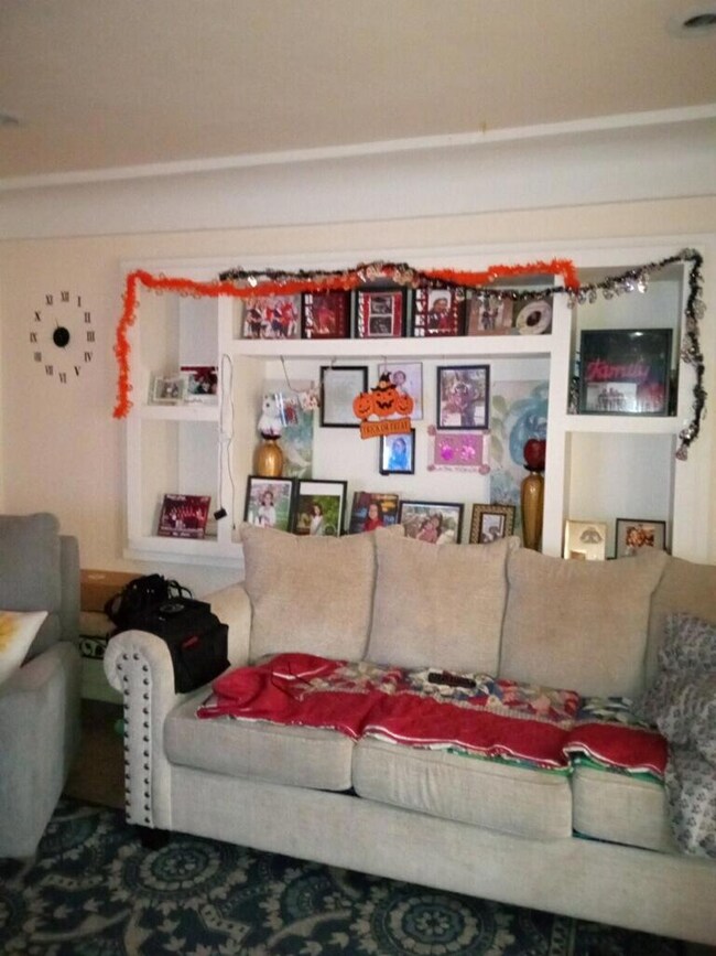 521 Gallagher St, El Paso, TX 79915 - photo 4