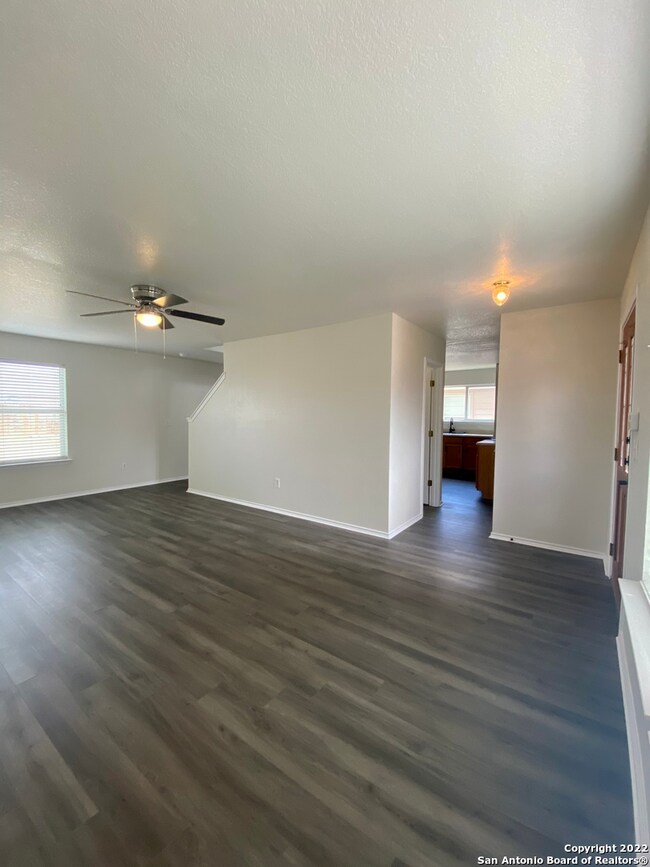 11215 Dublin Trace, San Antonio, TX 78254 - photo 4