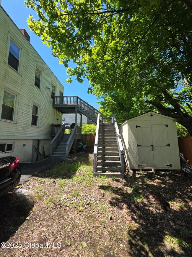 21 Liebel St, Albany, NY 12202 - photo 5