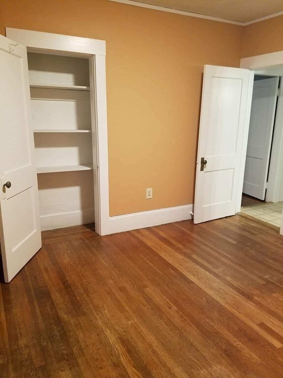 9 Wakefield Ave unit 2, Wakefield, MA 01880 - photo 7