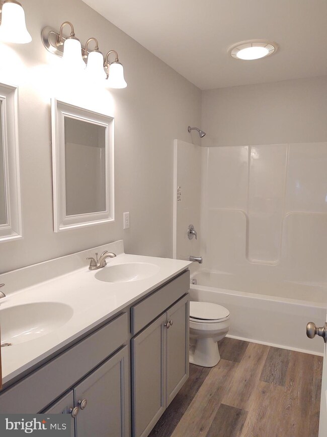 4070 Percy Ave, Chambersburg, PA 17202 - photo 7