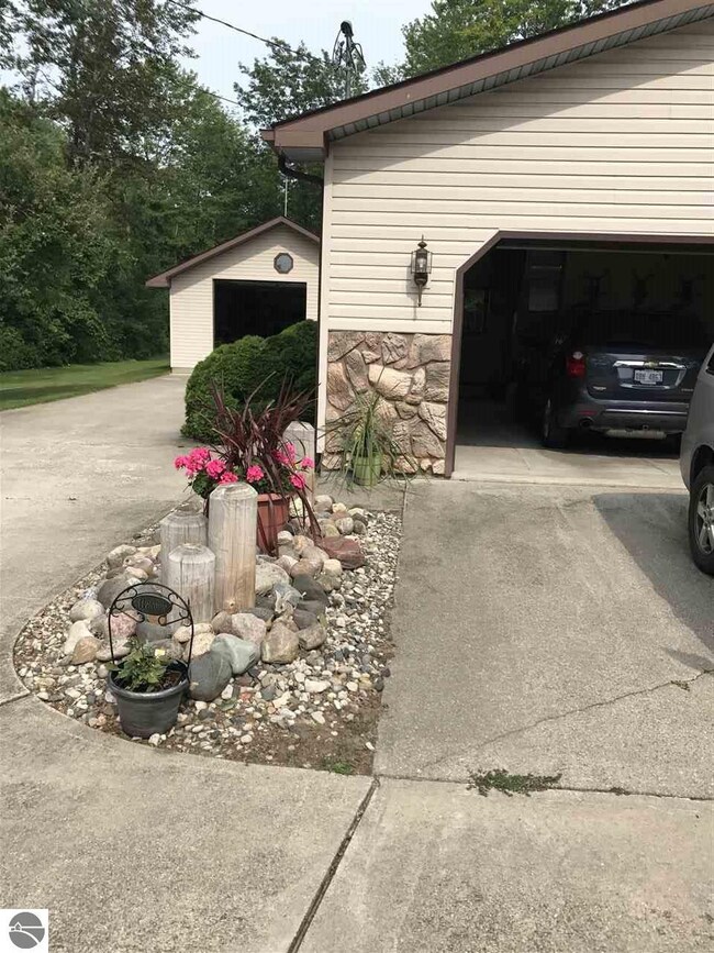 875 S Delano Rd, Au Gres, MI 48703 - photo 6