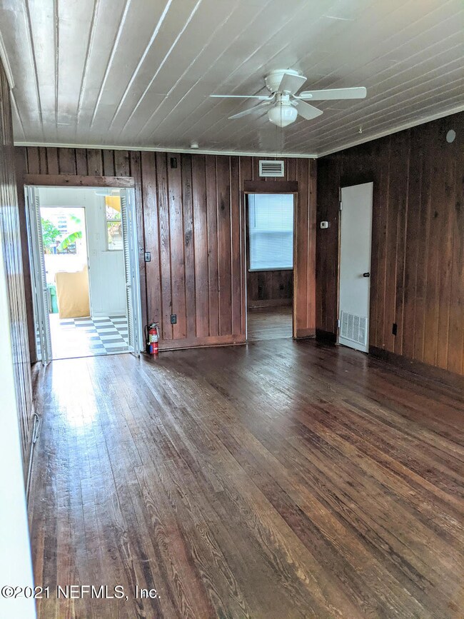 2224 Ocean Dr S unit 2, Jacksonville Beach, FL 32250 - photo 4