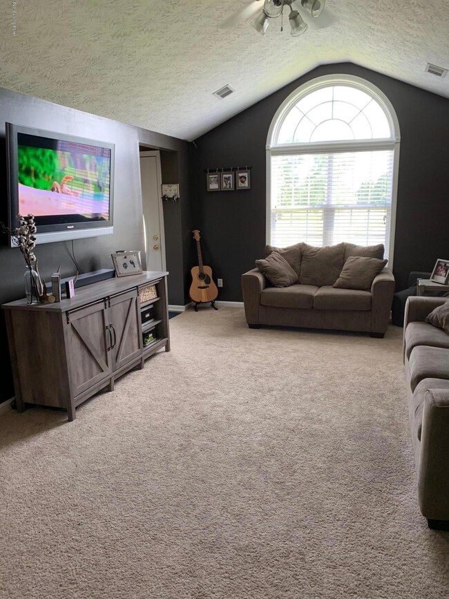 419 Forest Ridge Dr, Mount Washington, KY 40047 - photo 4