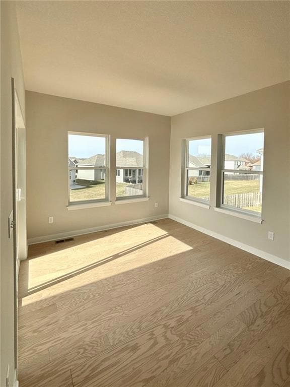 8943 SW 6th St, Blue Summit, MO 64014 - photo 7