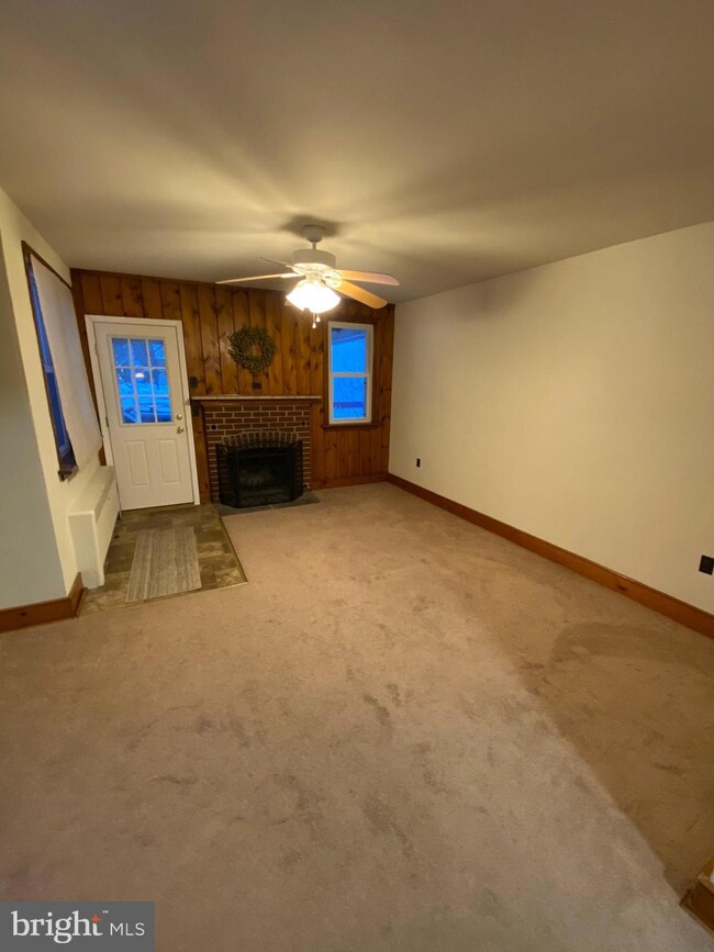 842 Bethlehem Pike, Colmar, PA 18915 - photo 3