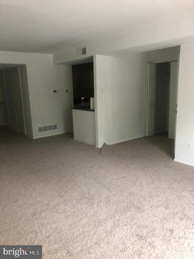 712B Putnam Blvd unit 7B, Nether Providence Township, PA 19086 - photo 3