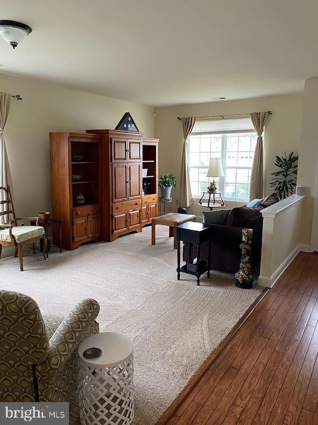 65 Vandevere Ln, Columbus, NJ 08022 - photo 7