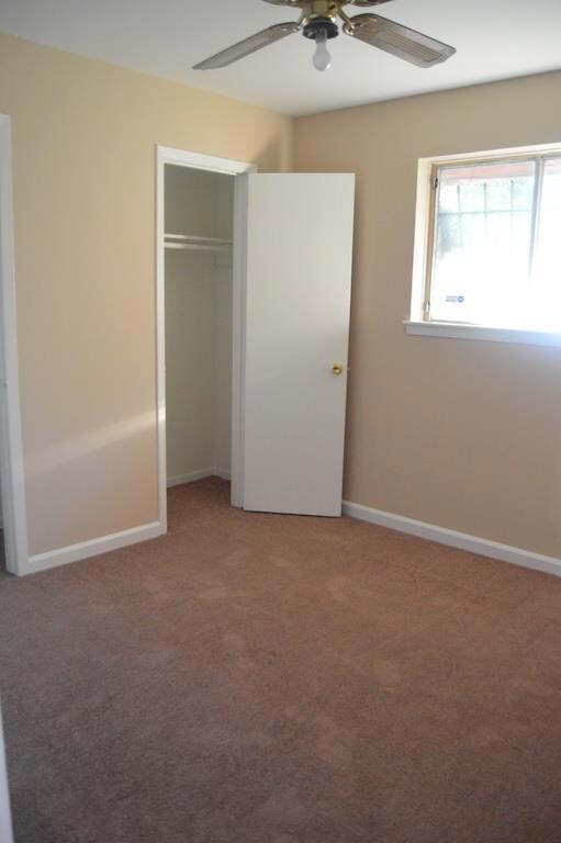 834 Grenshaw St, Houston, TX 77088 - photo 6