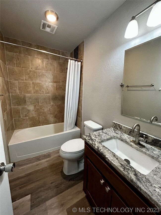 1516 S 4th St, McAlester, OK 74501 - photo 6