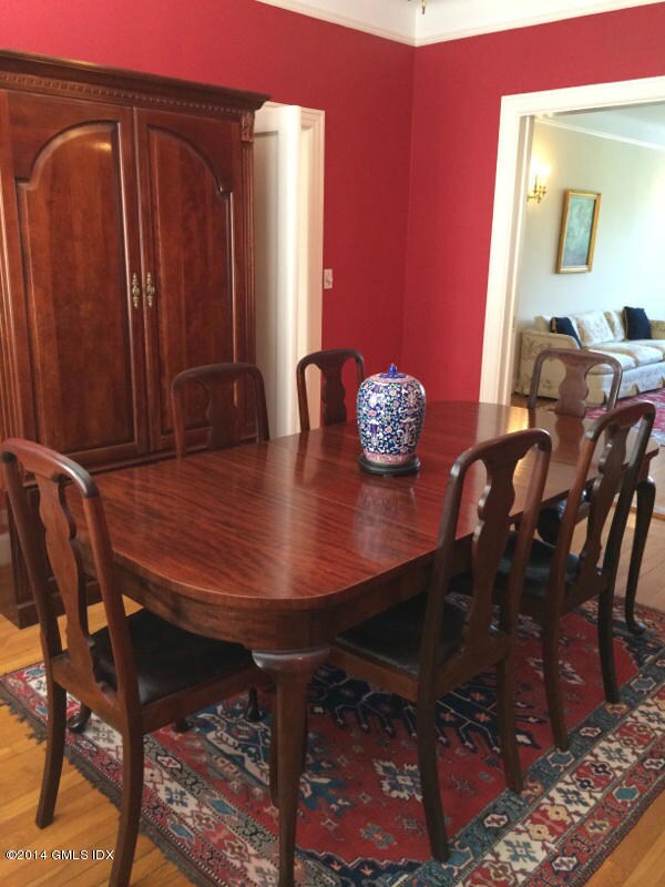 Greenwich Lodge unit 4E, Greenwich, CT 06830 - photo 5