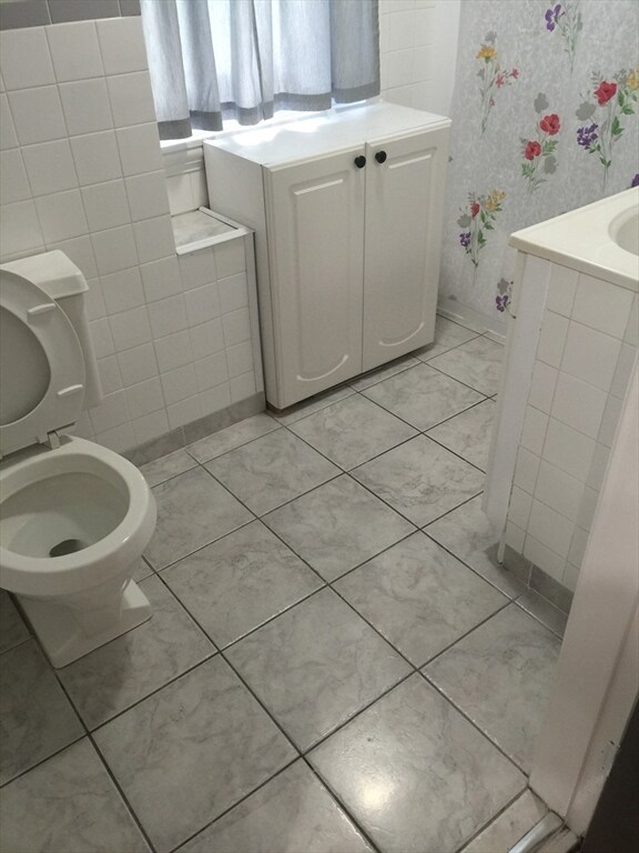 144 Spring St, Cambridge, MA 02141 - photo 5