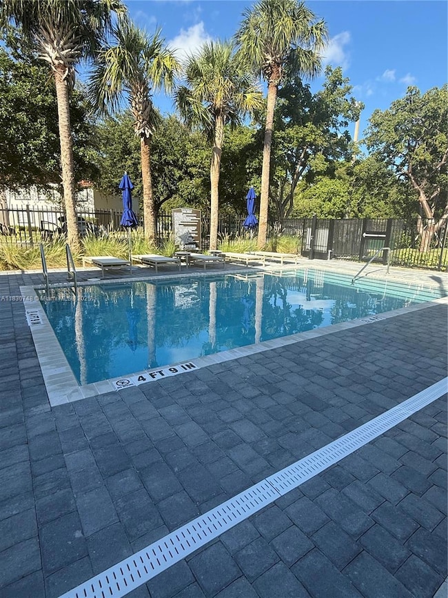 5145 SW 37th St unit 5145, West Park, FL 33023 - photo 2